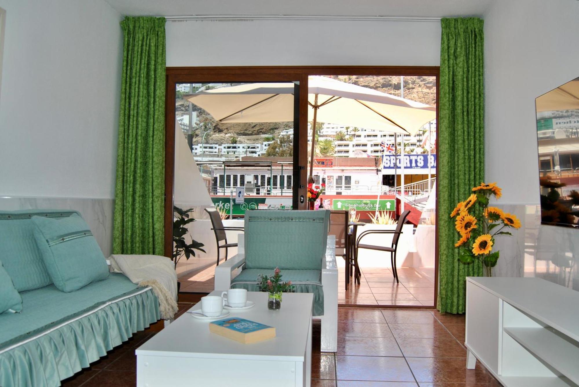 Bungalow Montecarlo 35 And 45 First Row With Air Conditioning&Wi-Fi And Sound Insulation Puerto Rico  Esterno foto